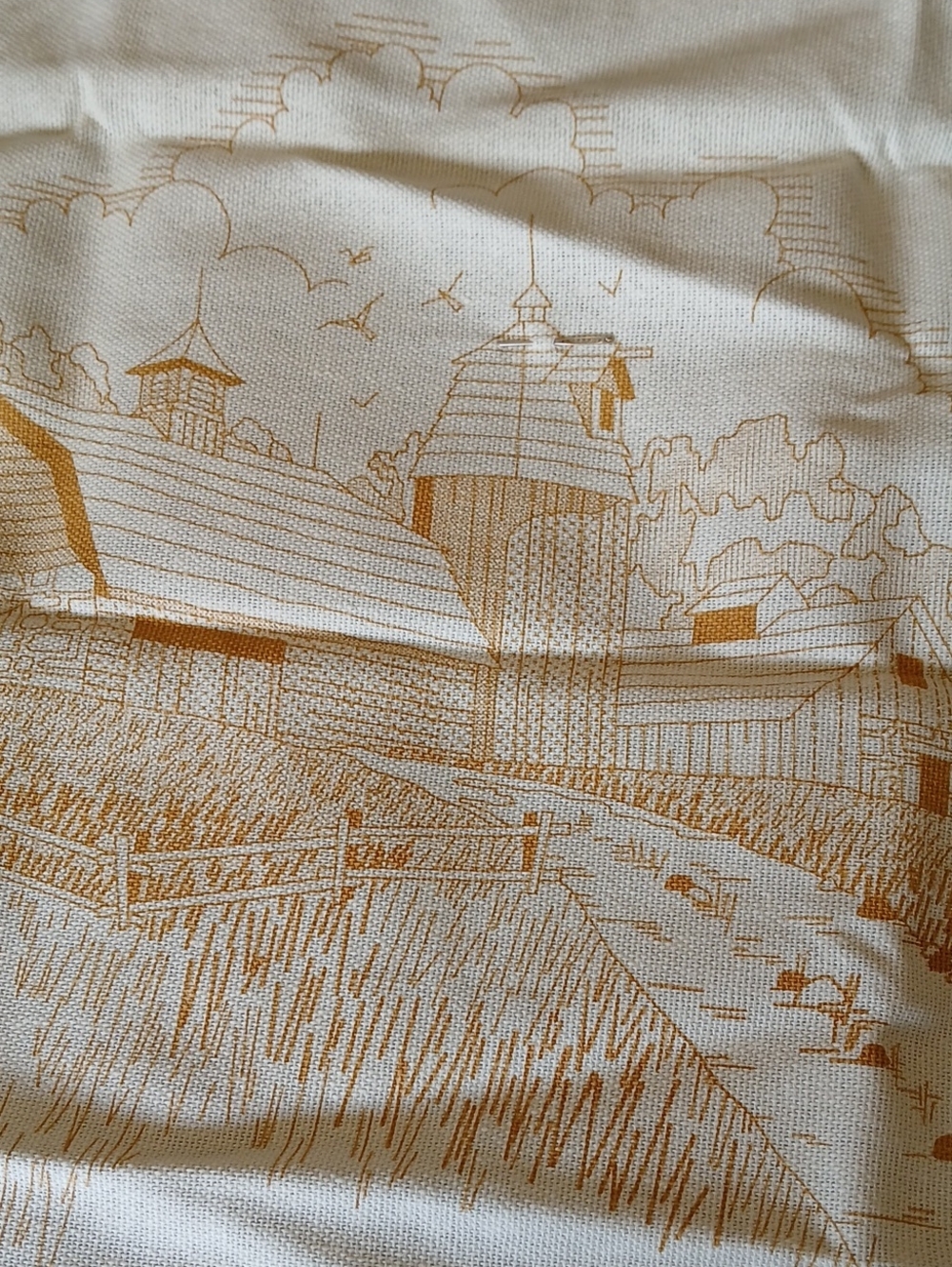Vintage Sunset Stitchery Country Barn Embroidery Yarn Kit - Picture 6 of 6